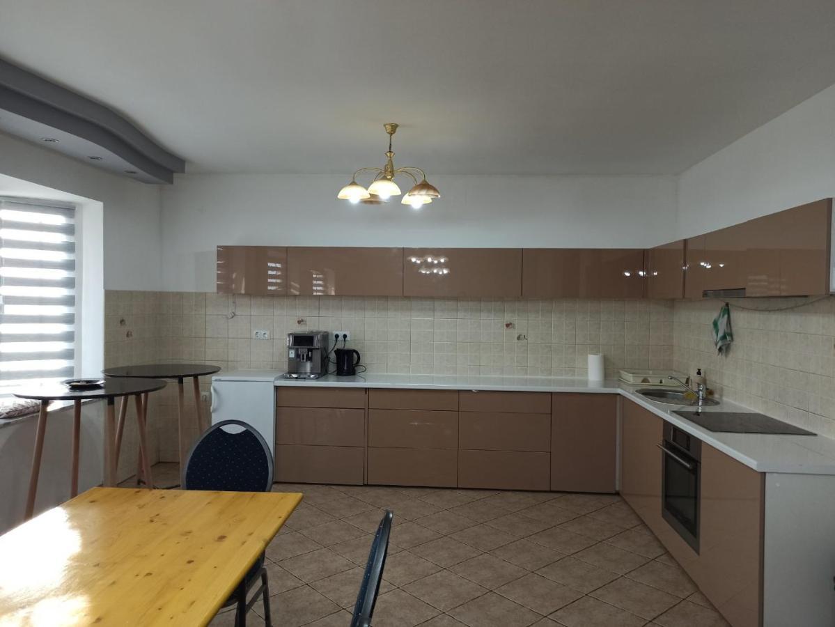 Royal Apartmani Bosanski Samac Esterno foto