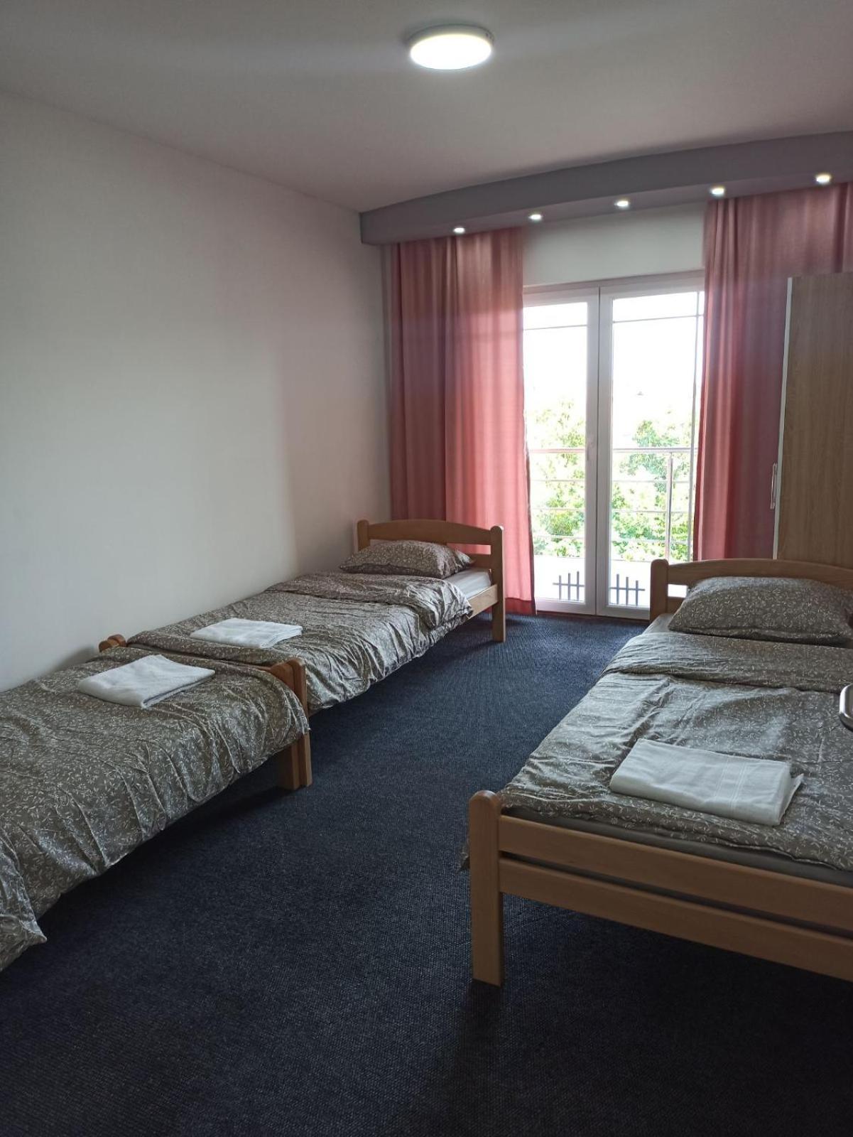 Royal Apartmani Bosanski Samac Esterno foto