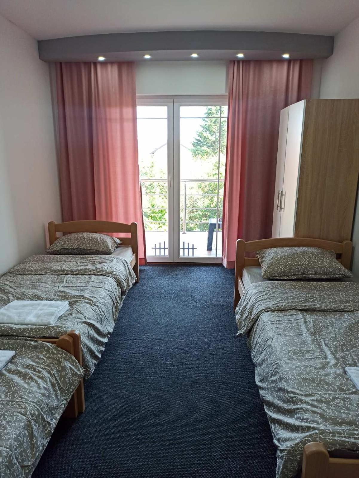 Royal Apartmani Bosanski Samac Esterno foto
