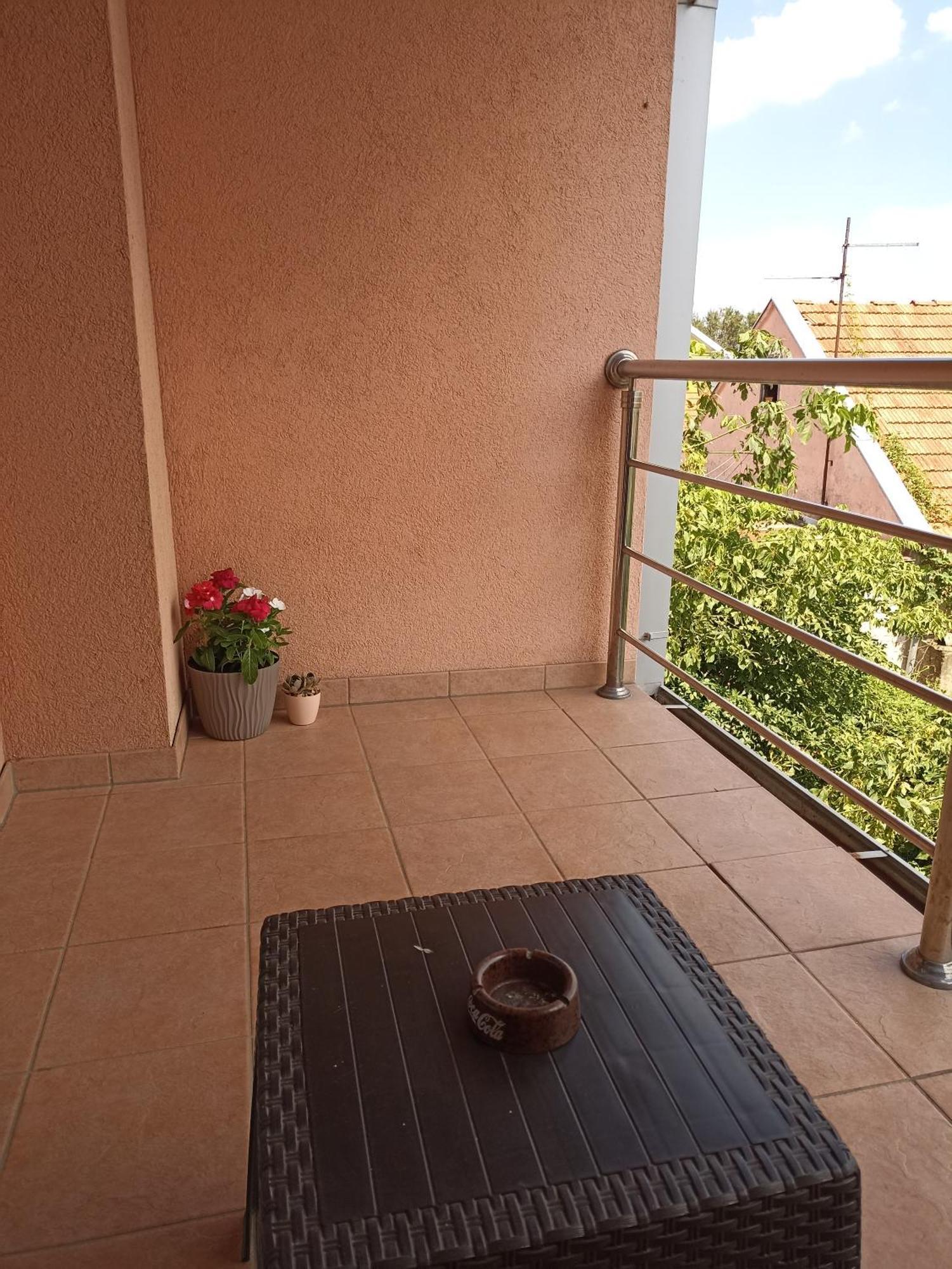 Royal Apartmani Bosanski Samac Esterno foto